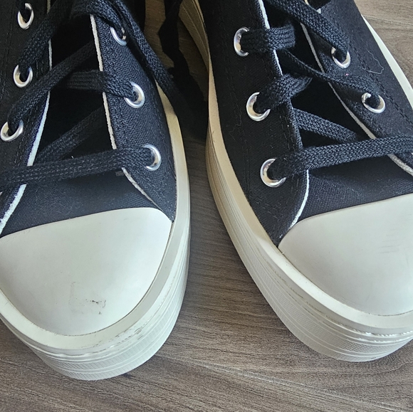 NWOT Converse All Stars Platform - Picture 7 of 7